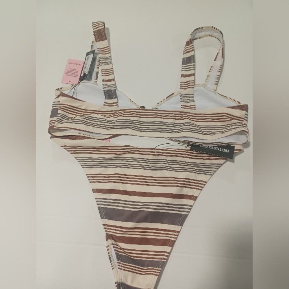 PrettyLittleThing Striped Bikini with Ring Accents - Picture 6 of 6